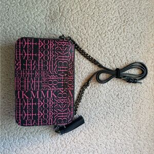 Like New, Barely Used Michael Kors Crossbody Purse